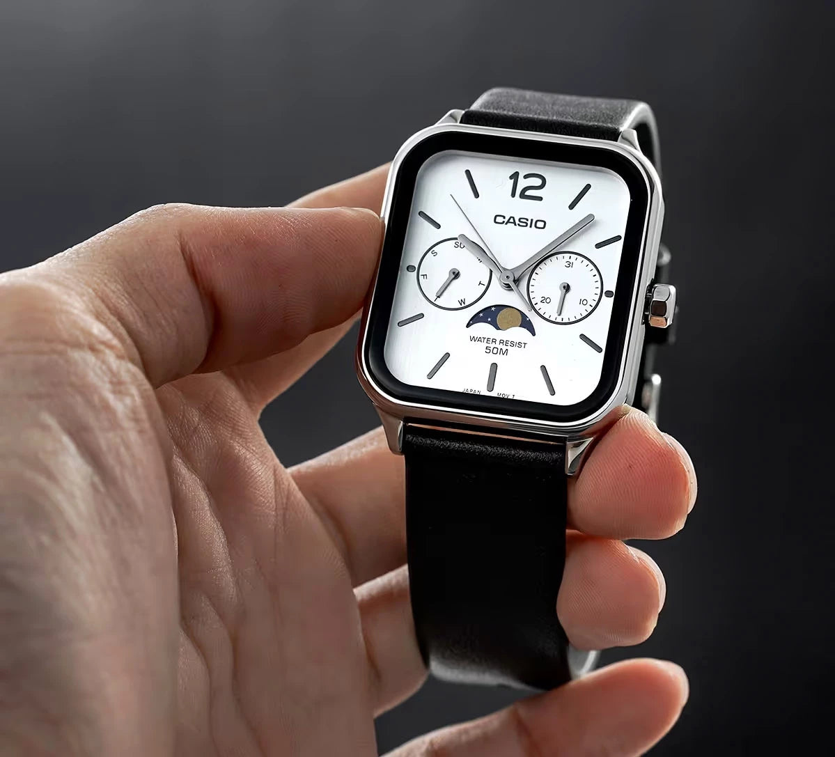 CASIO VINTAGE MOON WATCH